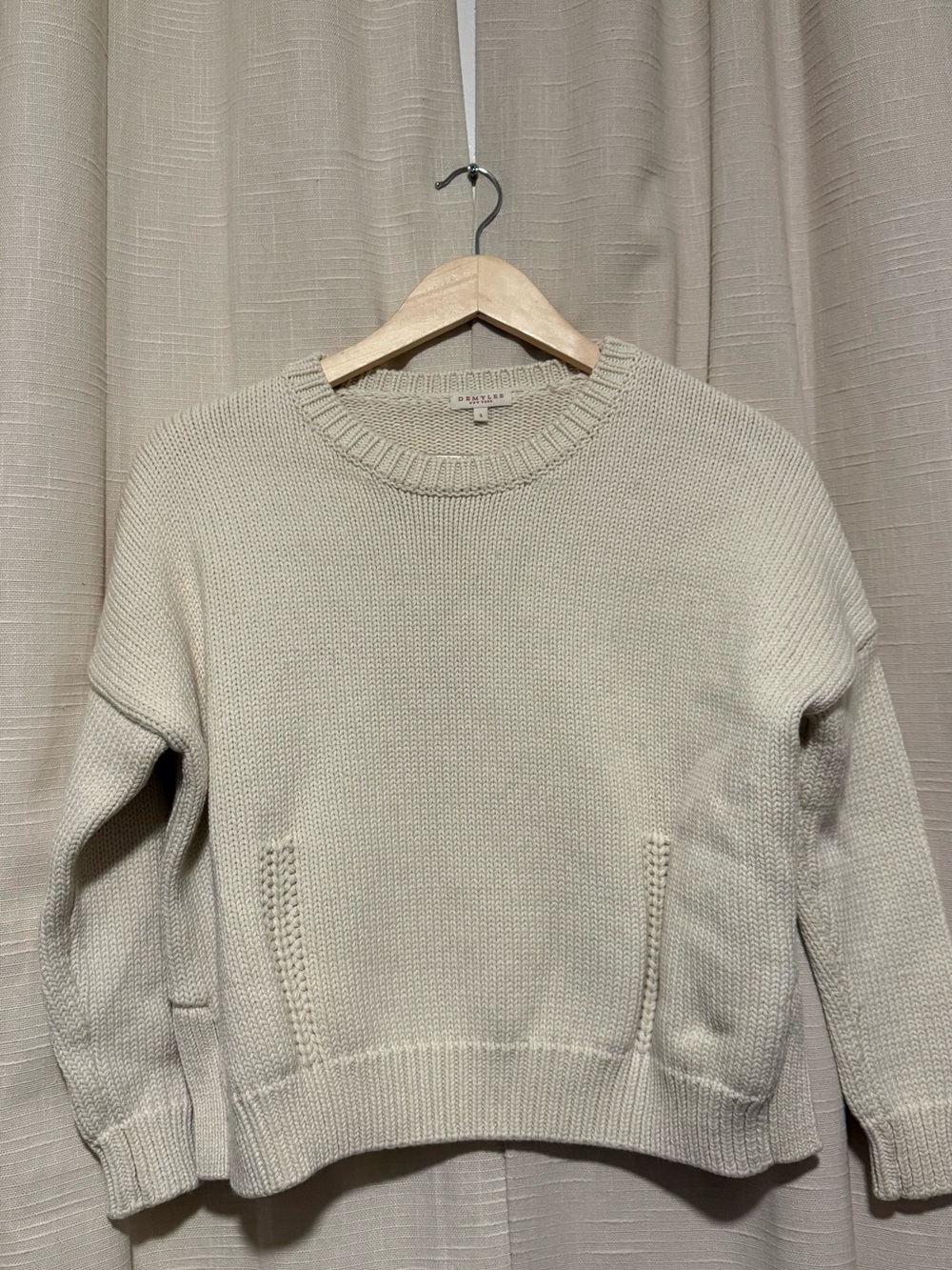 Demylee Wool Blend Women's Crewneck Sweater